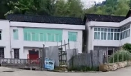 ​自从公公婆婆都去世后，我们就很少回农村老屋了