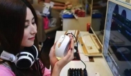 现在做游戏工作室做游戏陪玩还能赚钱么？