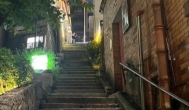 ​下班回到宿舍，发现我的床位被换到上铺
