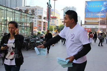 路边发传单办pos机那个是骗子吗?告诉你真相~