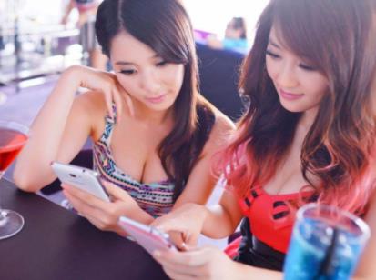 手机玩游戏赚钱：2020年能赚钱的手机游戏可提现金