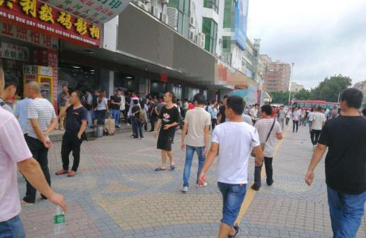 玩游戏可以一天赚100元的手机app平台推荐配图