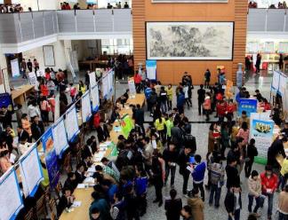 大学生暑假兼职做什么好？我的大学生暑假兼职经历配图
