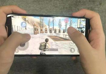 和平精英怎么赚钱提现？我告诉你方法配图
