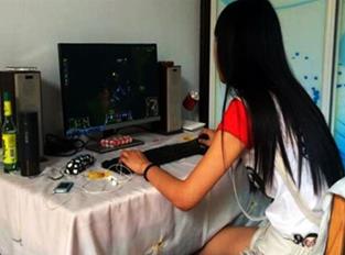 玩游戏赚钱的真实软件:玩游戏一天挣二三十零花钱配图