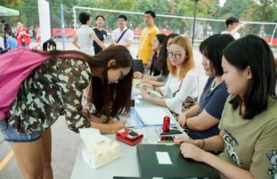 大学生有没有必要兼职？谈谈我的看法杂谈配图