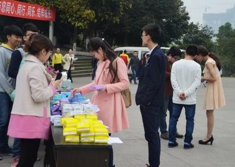 线下兼职：帮朋友卖洗衣液是怎样的一种体验？