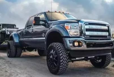 周日，清明配图