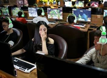 什么游戏可以赚钱一天200是真的吗?你可以试下这个!配图