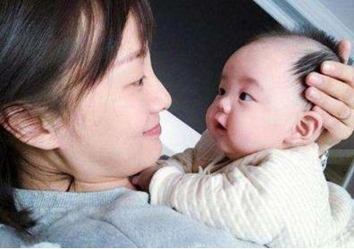 宝妈在家带孩子如何赚钱？宝妈谈赚钱经历分享