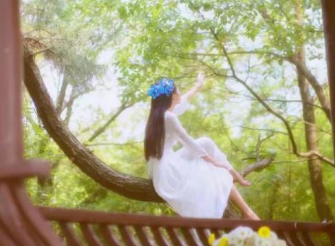 越努力越幸运，研赚给了我结婚份子钱~