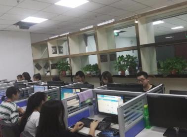 淘宝客服外包一年能赚多少钱？配图