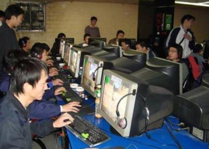聊聊那些类似传奇游戏或者页游公司真的赚钱吗？配图