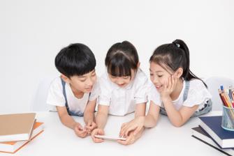 推荐几个适合学生最赚钱的软件配图