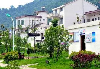 入观庭户知勤惰，一出茶汤便见妻配图