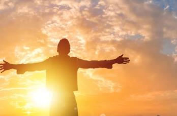 有的女孩什么都不用做,嫁得良人一生幸福配图 有的女孩什么都不用做,嫁得良人一生幸福配图