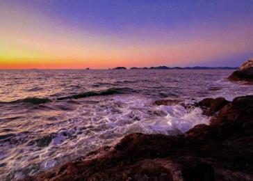 做旅游博主怎么赚钱？兼职做旅游博主可以赚钱么？配图