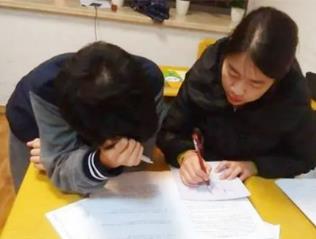 给大家说个扎心的事实,无论你补多少课,大部分人还是上不了985配图 给大家说个扎心的事实,无论你补多少课,大部分人还是上不了985配图