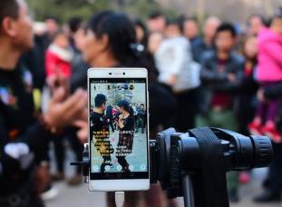 拍短视频能赚多少钱?拍短视频怎么赚钱?配图 拍短视频能赚多少钱?拍短视频怎么赚钱?配图