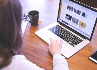 制作ppt可以兼职来赚钱么？制作ppt如何接单来赚钱？ 配图