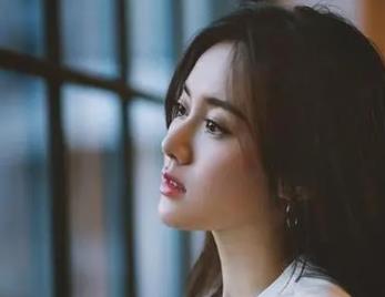 有个新词:三独女人配图 有个新词:三独女人配图