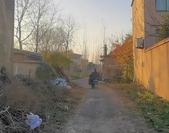 母亲走后，老家的房子锁了十年配图