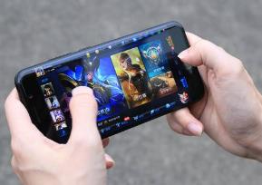 2024年目前互联网玩游戏赚钱的方法有哪些？配图