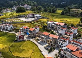 一九八0年，我的家乡开始通电配图