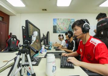 代练手机游戏能赚钱么?游戏代练怎么接单赚钱??配图 代练手机游戏能赚钱么?游戏代练怎么接单赚钱??配图