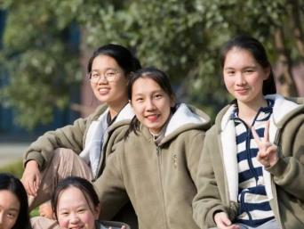 高中生做什么副业能赚钱？适合高中生赚钱的副业有哪些？？配图