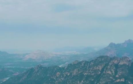 请优先考虑中年人的就业问题,他们是家庭的顶梁柱配图 请优先考虑中年人的就业问题,他们是家庭的顶梁柱配图