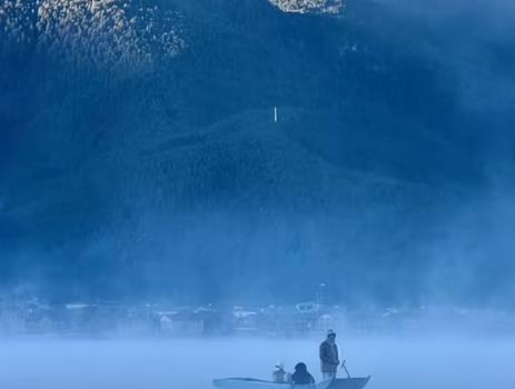 人不需要用力走近任何人配图