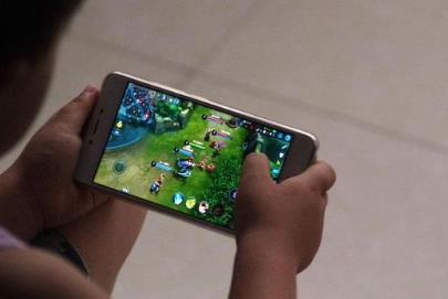 目前什么游戏赚钱最容易？可以赚钱打金币的手游都有哪些？配图