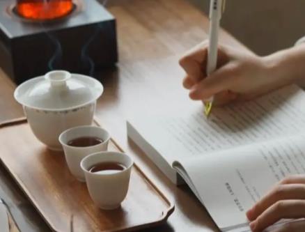 非常喜欢莫泊桑的一段话配图