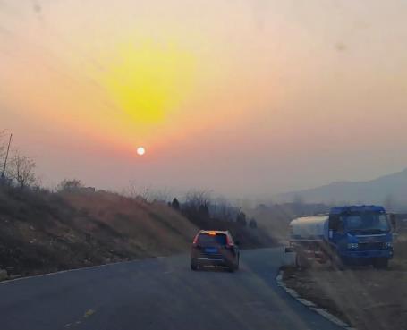 多看书,多了解这个世界配图 多看书,多了解这个世界配图